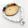 Bracelet "7 Chakras et Sagesse" en Howlite Blanche